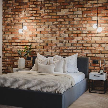 Apartament Przy Szosie Chelminskiej Torun Exterior foto